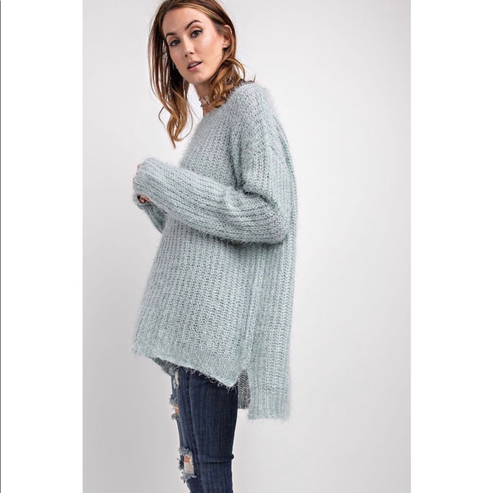 LAST ONE!!! Faded Blue Mohair Sweater - Picture 4 of 5